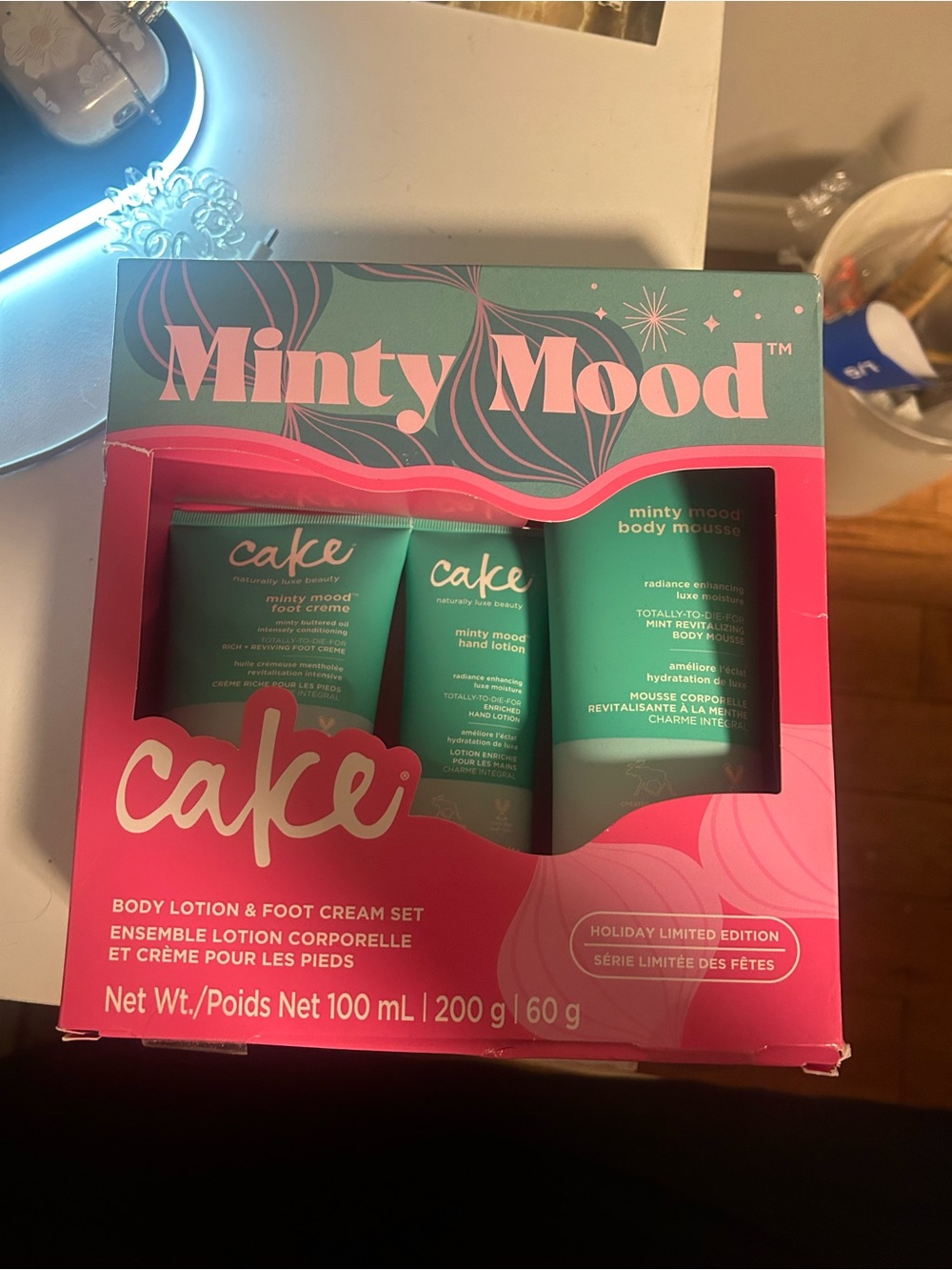 Cake Minty Mood Body Lotion & Mousse Set - Mint Green, Pink